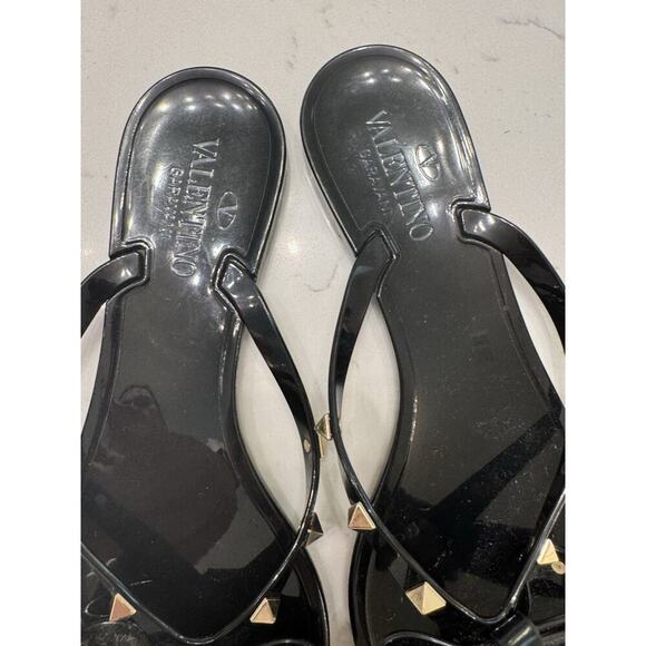 Valentino Rockstud Black Jelly Sandals Size 40 (One Broken Strap) - Picture 2 of 9